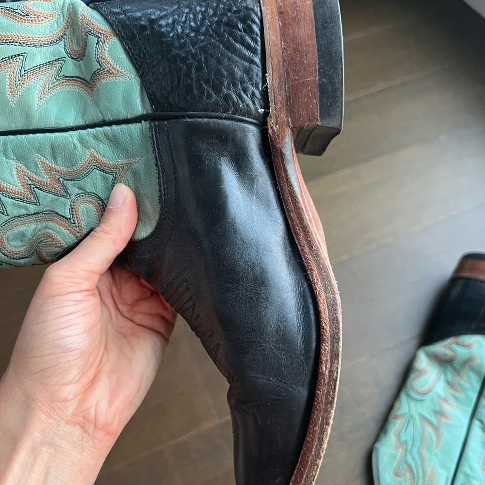 Biltrite Vintage Cowboy Boots - Picture 4 of 10
